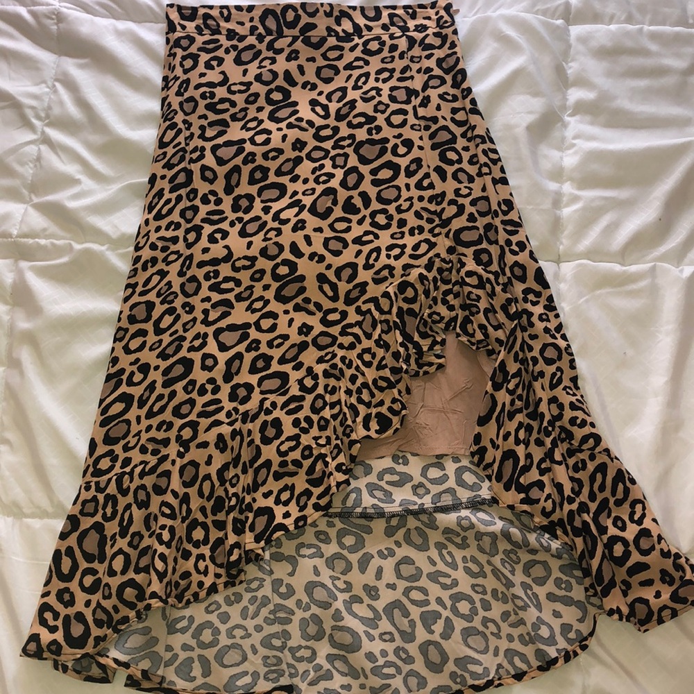 Cheetah Print Flowy Skirt